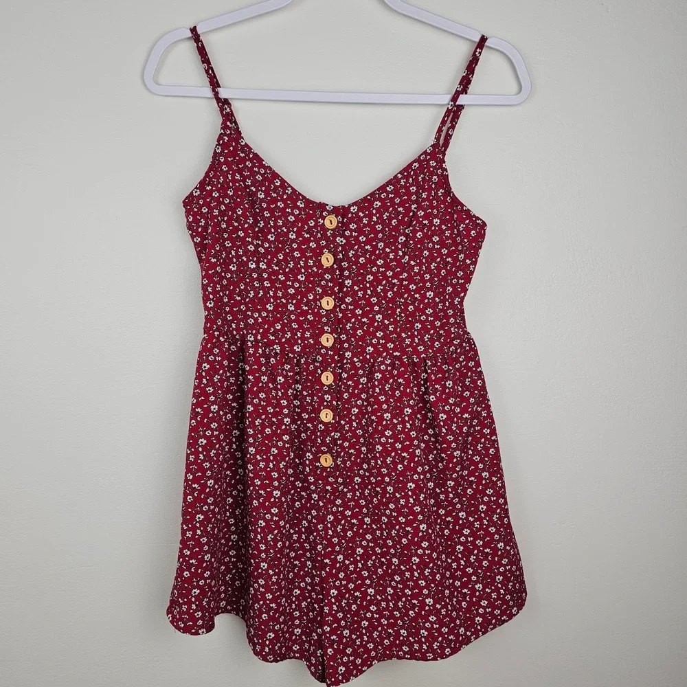 Romper Women XS Red Floral Button Front Spaghetti Strap Casual Summer